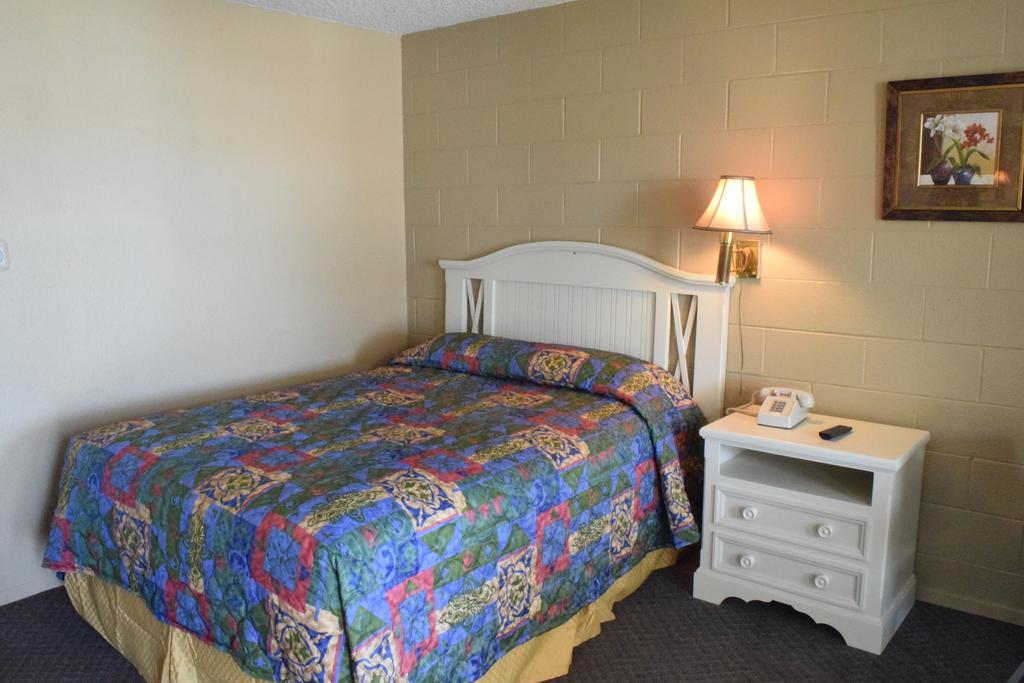 Imperial Motel Odessa Room photo